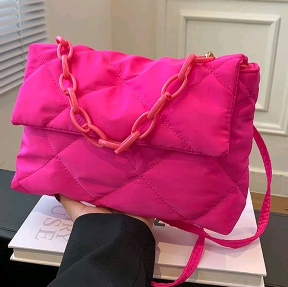 Chic Pink Quilted Handbag with Chain Strap